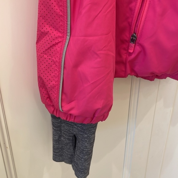 Lululemon Hot Pink Running or Other Jacket—BEAUTIFUL!! Like New! Hood—Size 8 - Picture 3 of 9